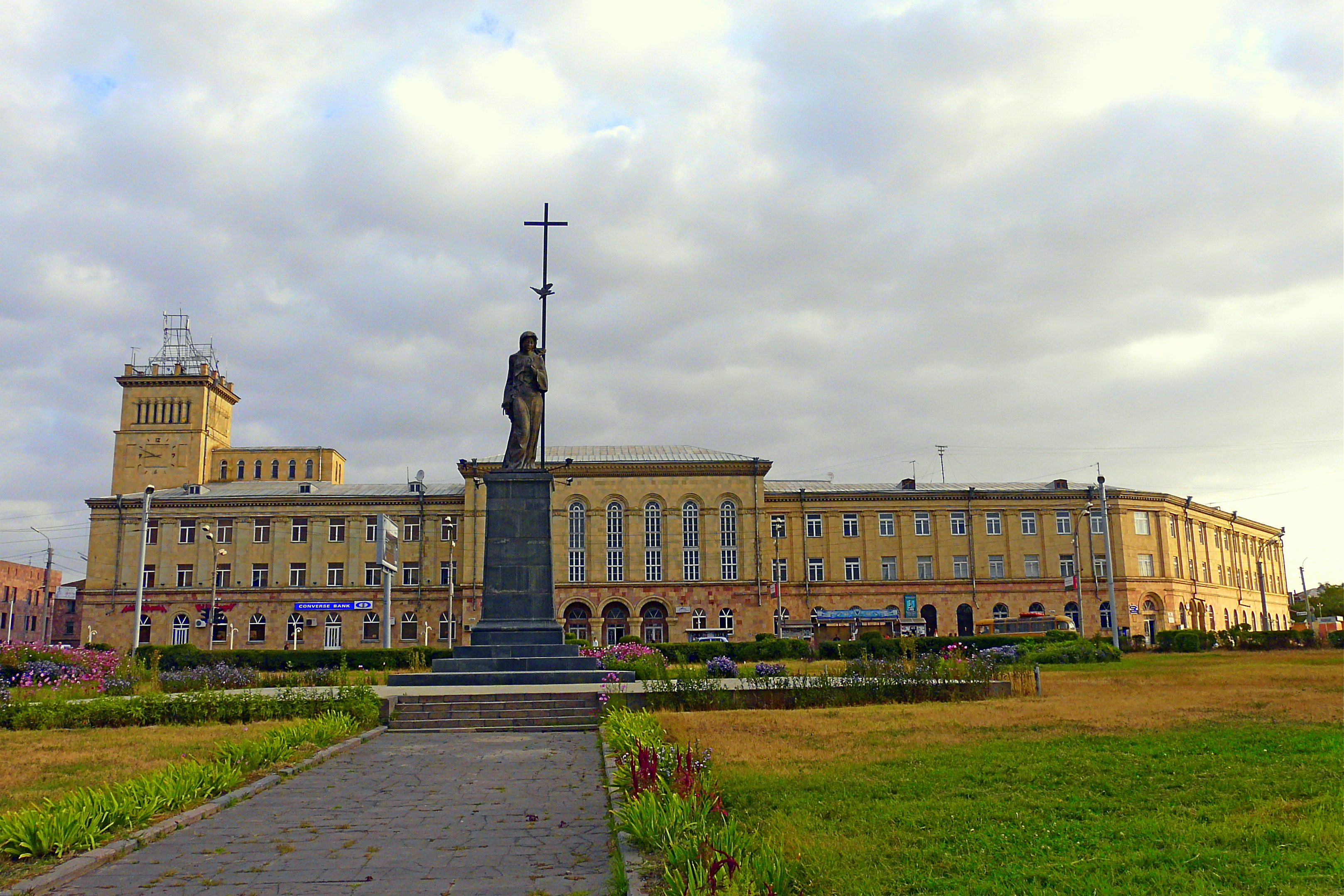 Independence Square, Gyumri
