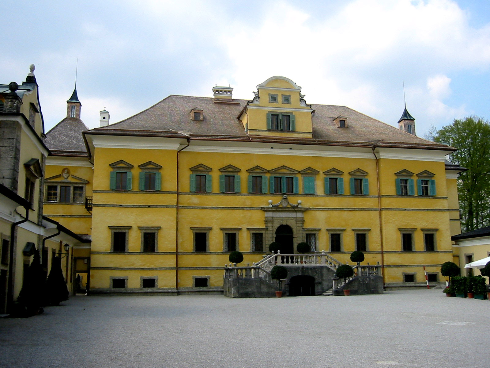 Hellbrunn Palace