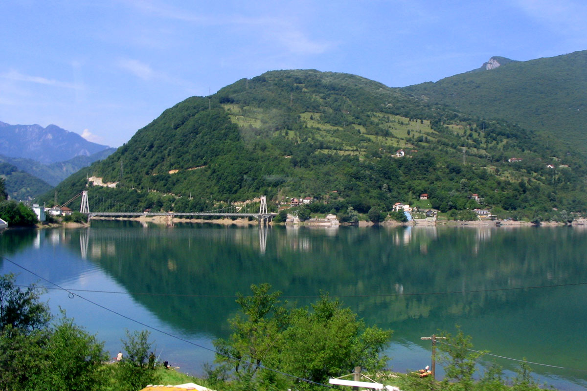 Jablaničko lake