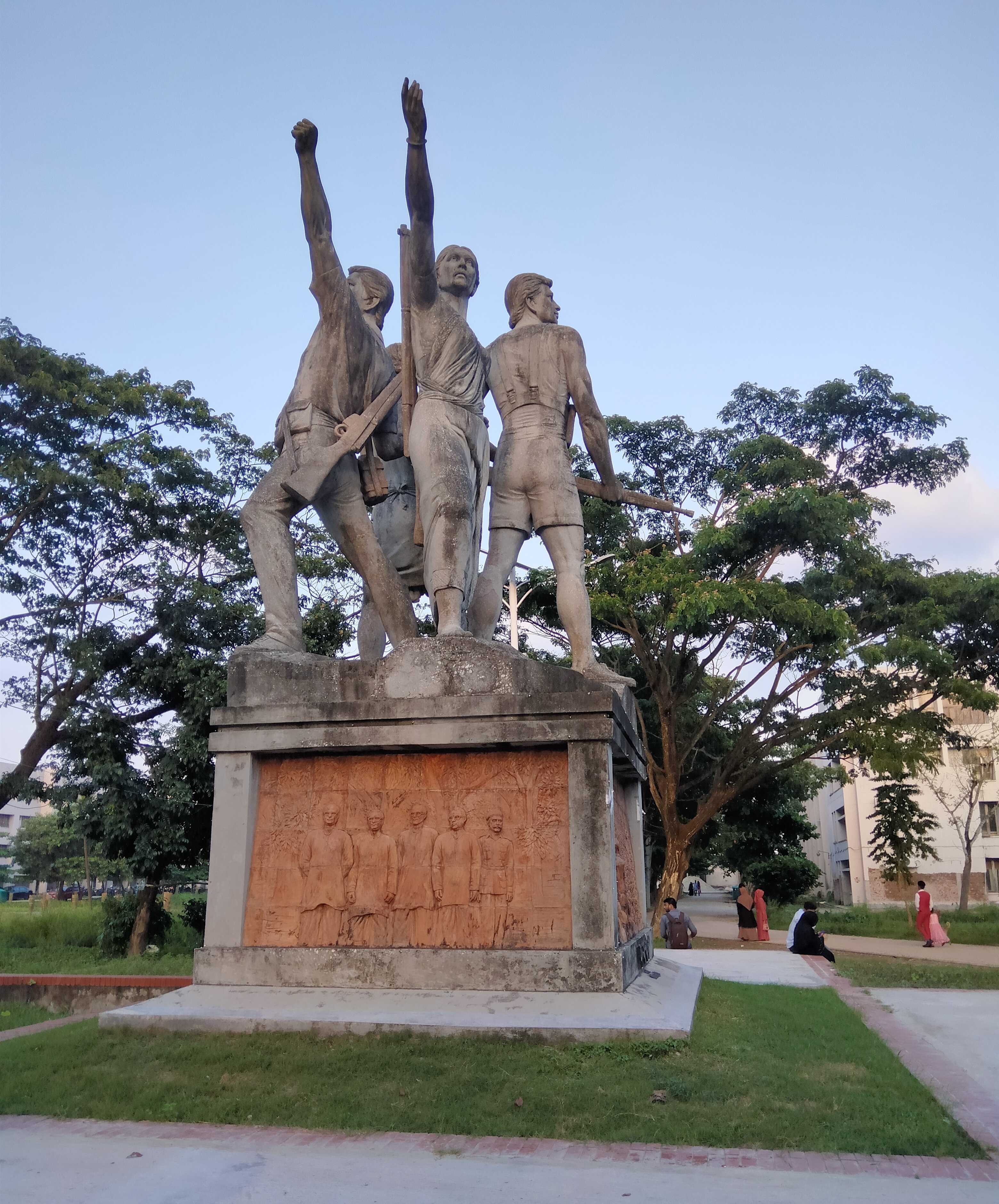 Fine Arts School, Khulna University