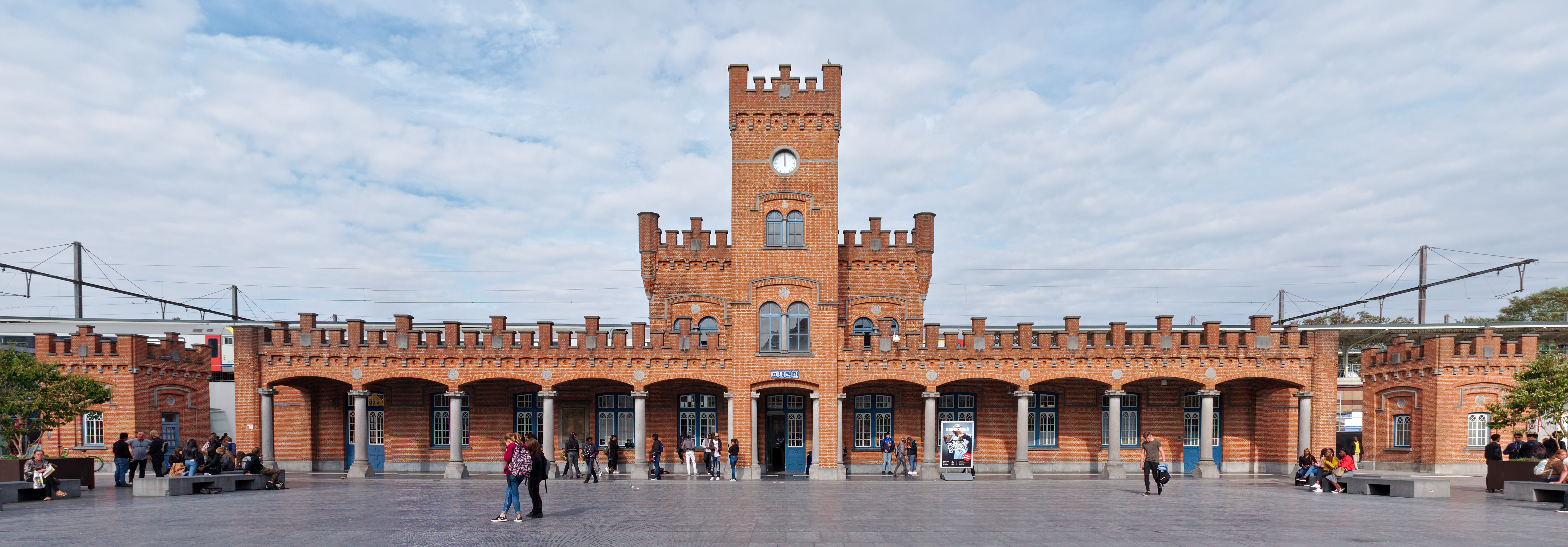 Aalst railway station
