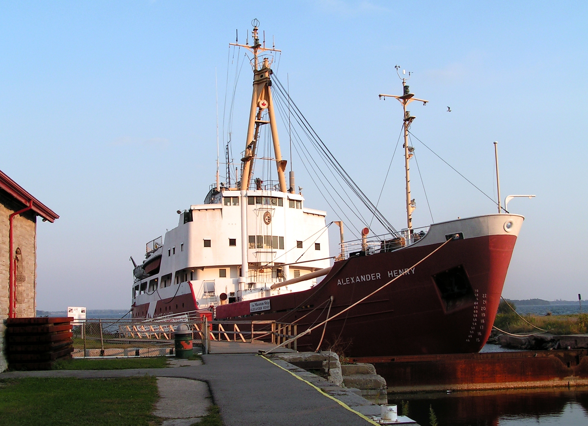 CCGS Alexander Henry