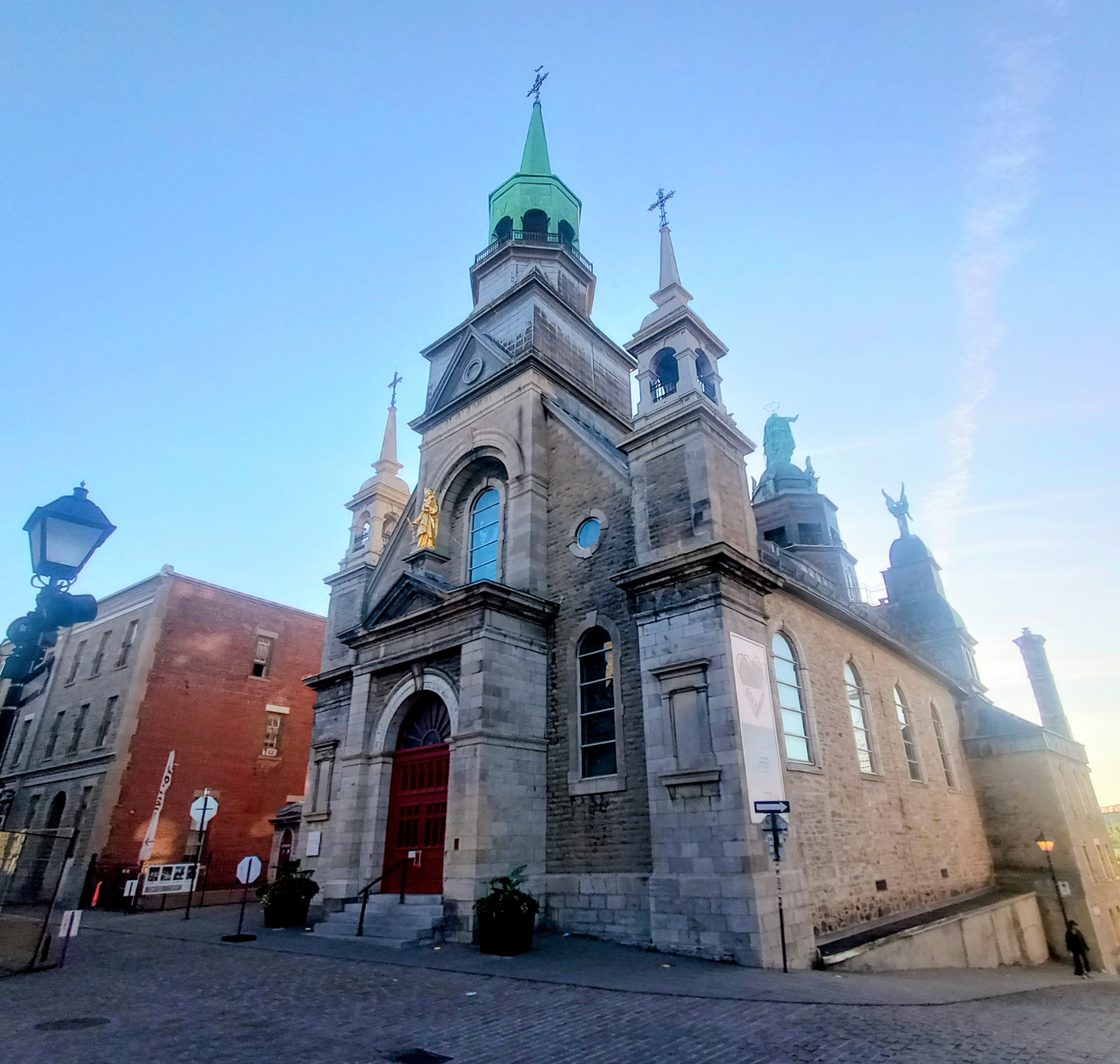 Notre-Dame-de-Bon-Secours Chapel