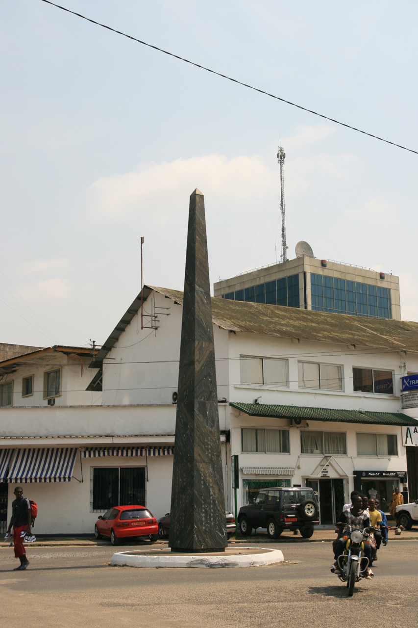 Sud Obelisk