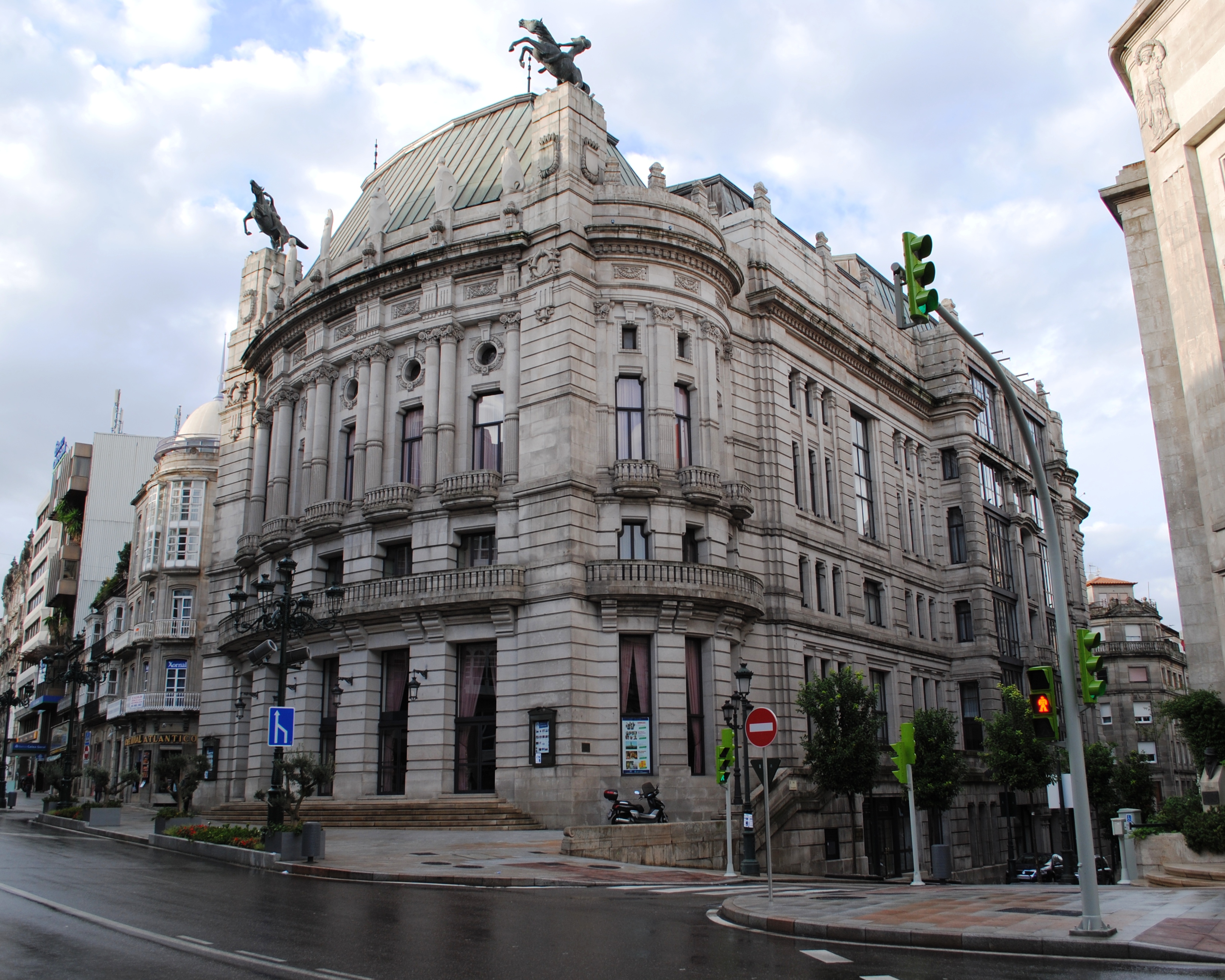 Garcia Barbon Theatre