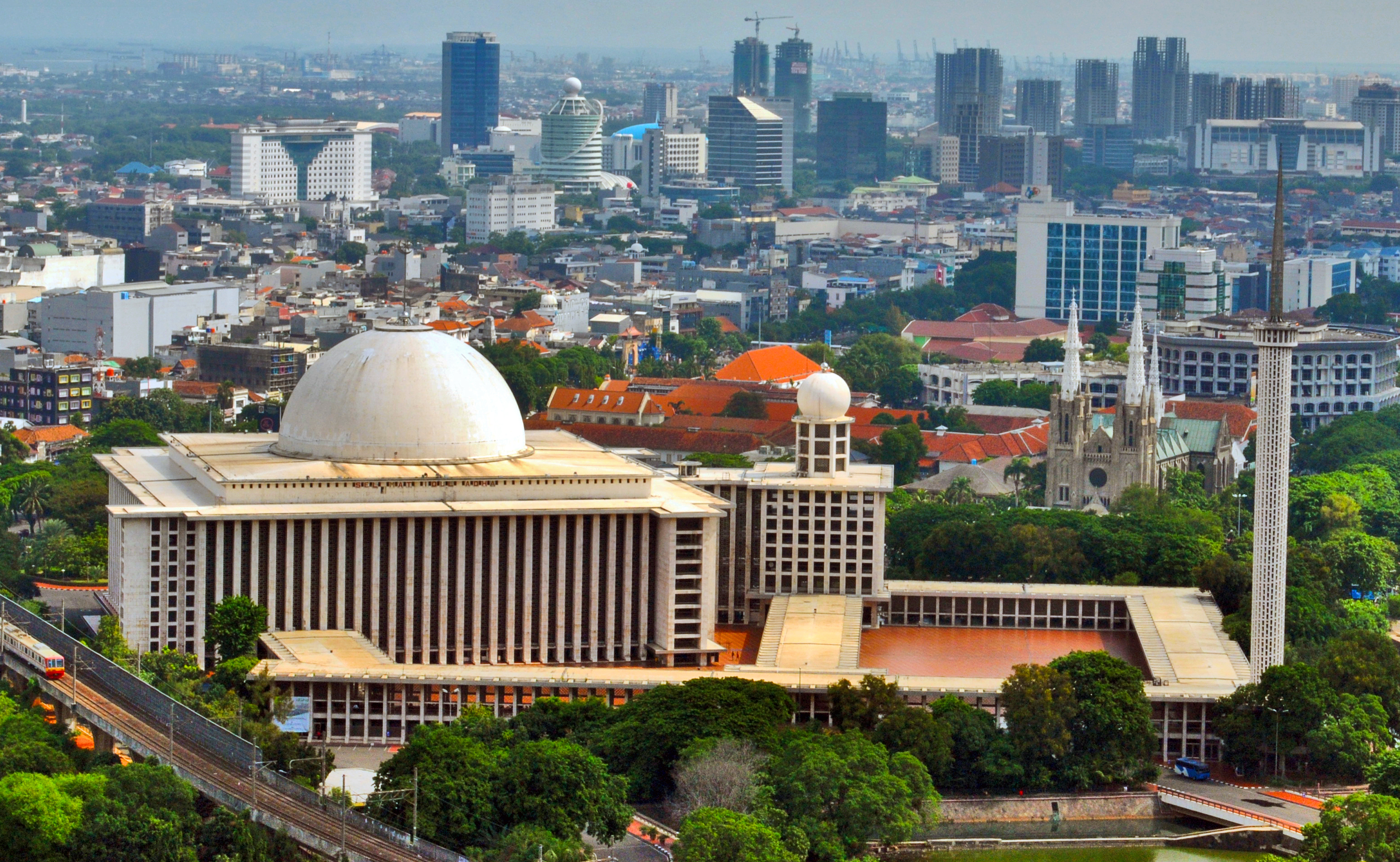 Istiqlal Mosque, Jakarta