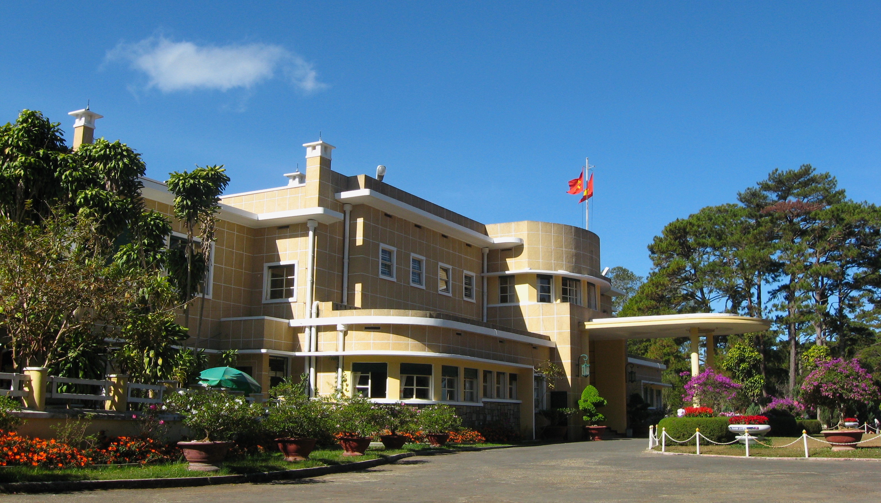 Dinh III