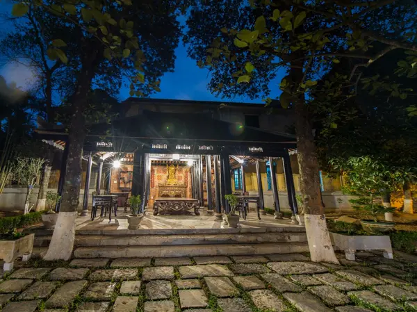 An Hien Garden House after dark
