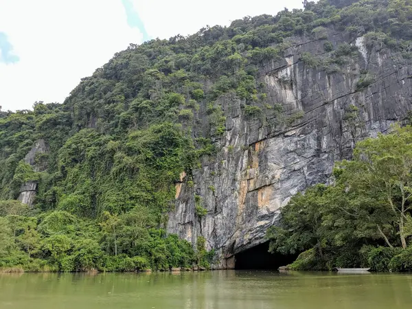 Phong Nha Caves