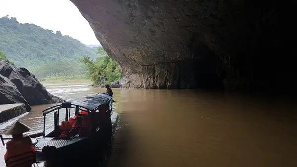 Phong Nha Caves