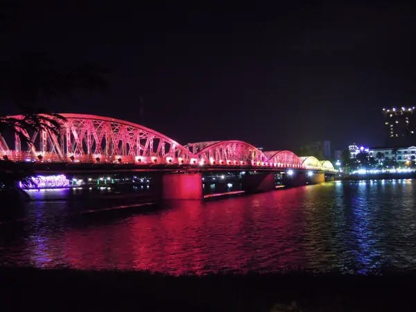 橋の夜景３