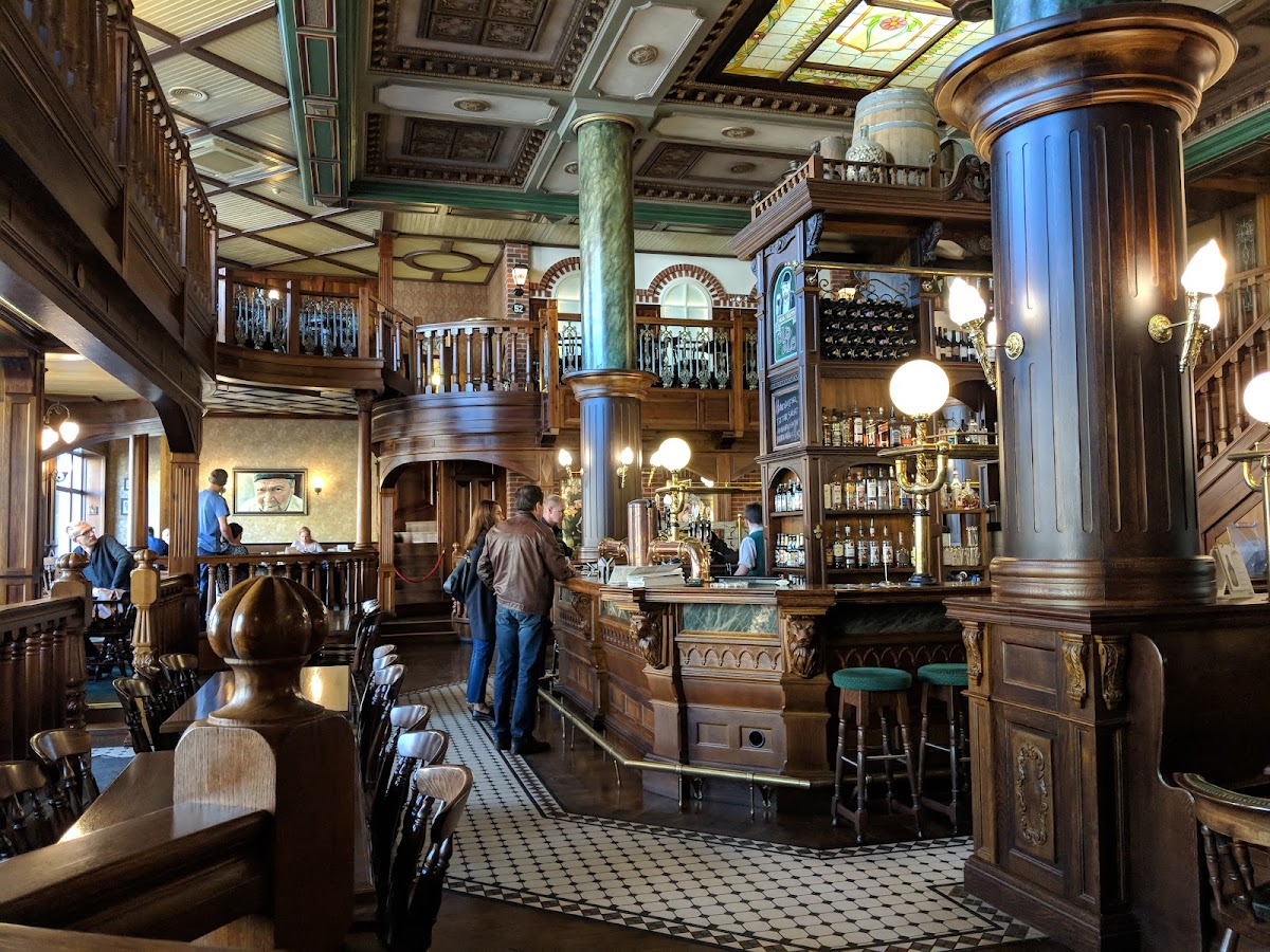 Vana Villem Pub