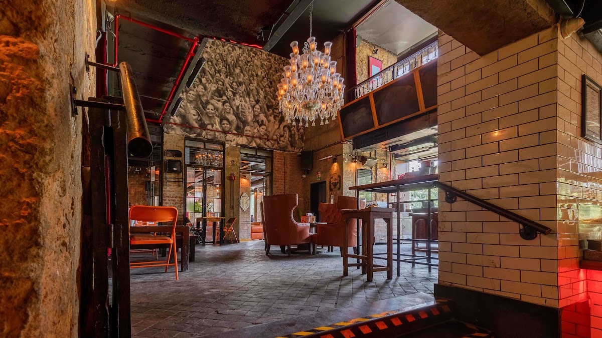 Hauz Khas SOCIAL