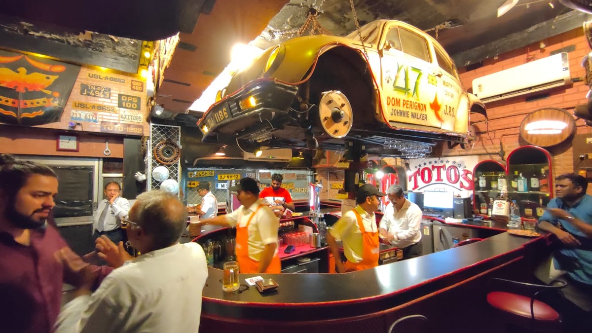 Toto's Garage