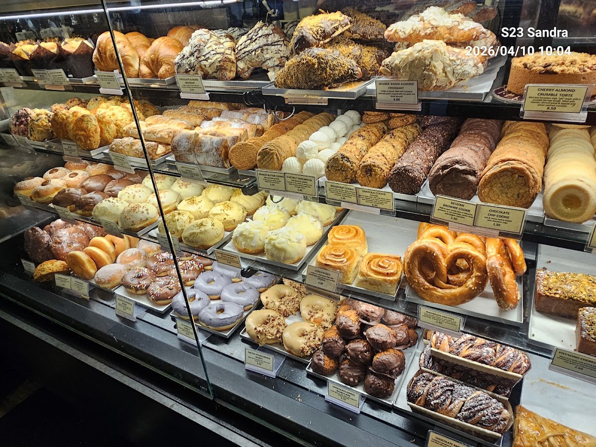 Breka Bakery & Café - Davie