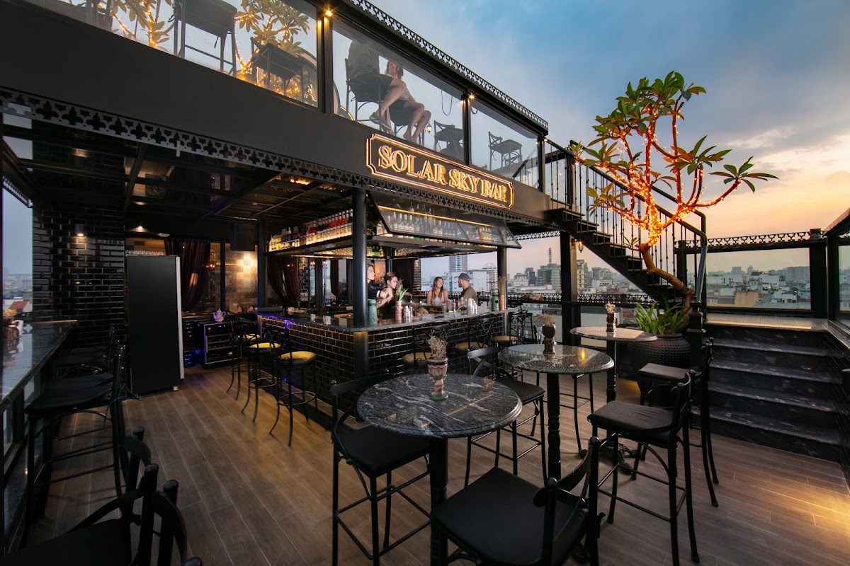 Solar Sky Bar