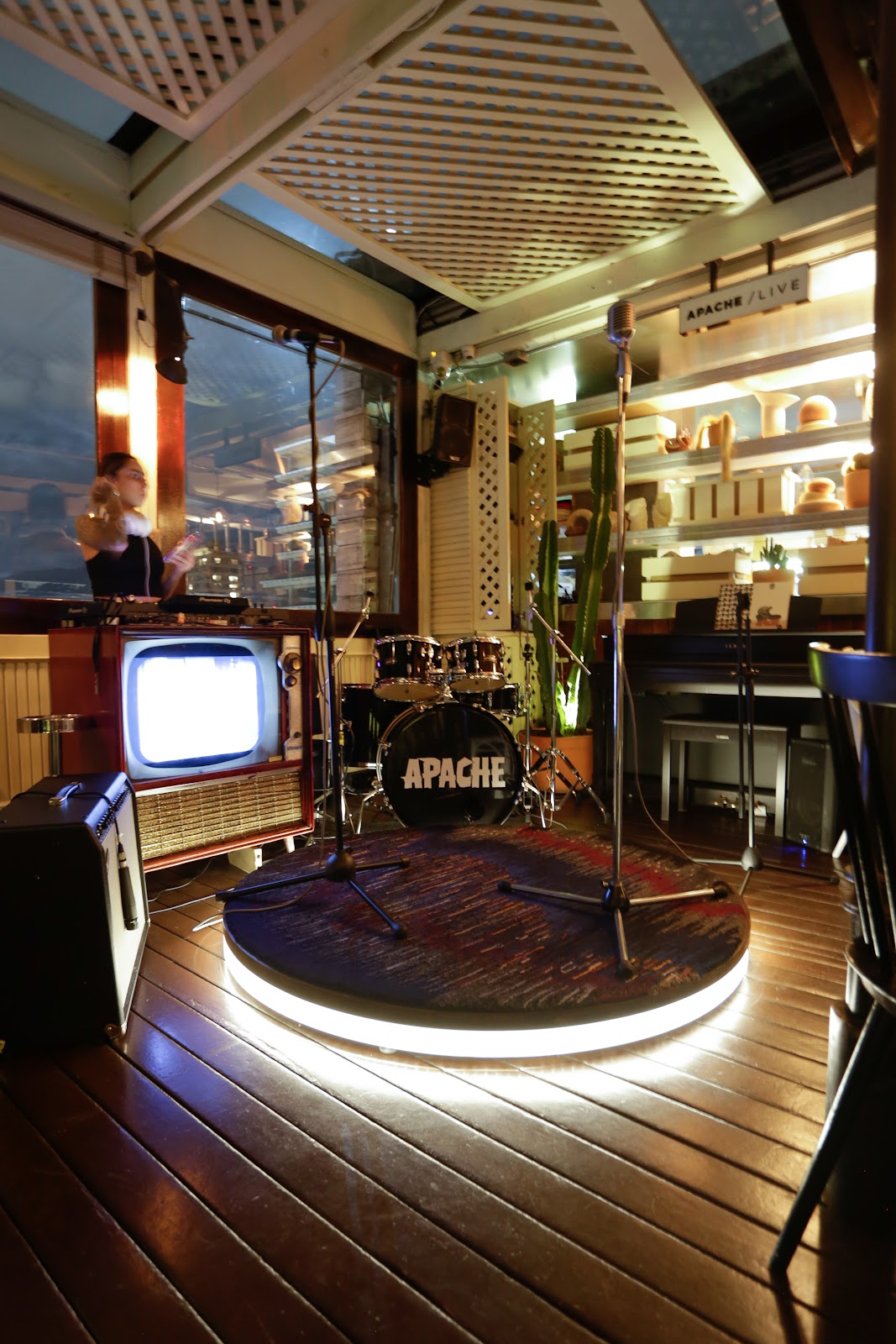 Apache Rooftop Bar