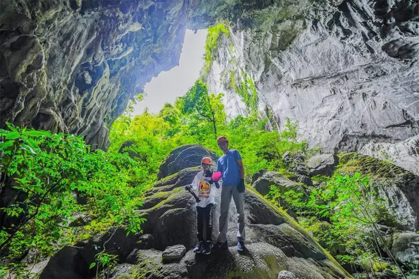 Elephant Cave and Ma Da Valley Jungle Trek: איסוף כלול מדונג הוי ומפונג נה, דבר שמעט סיורי יום מציעים